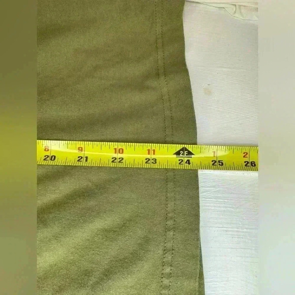 Woolrich women’s long sleeve turtleneck top olive green size medium - Picture 11 of 11